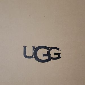UGG Australia Classic Short Waterproof Chestnut Sh